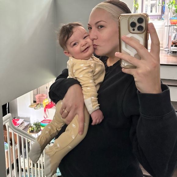 Hi! I’m Cristina🙋🏻‍♀️ - Picture 3 of 7